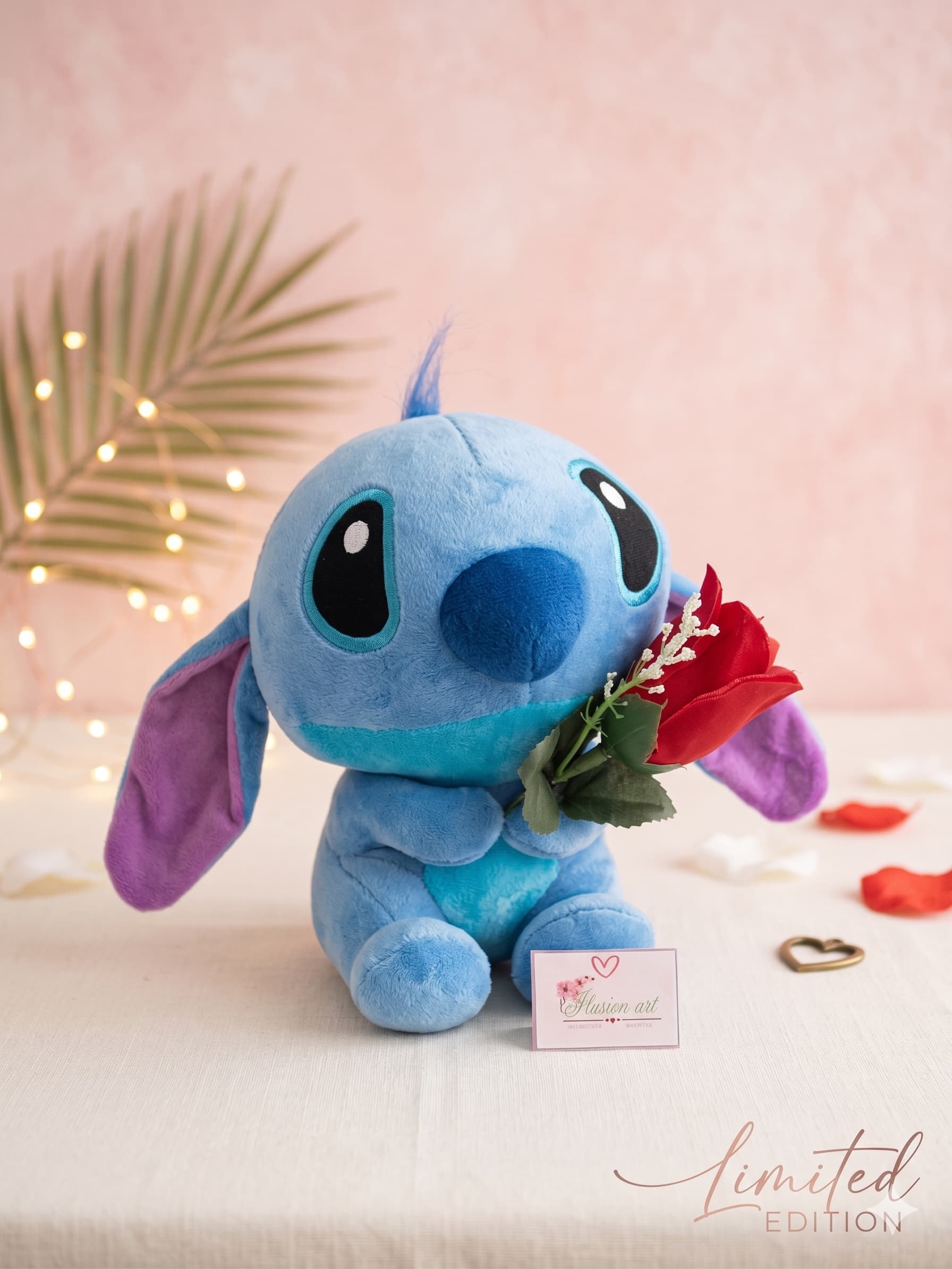 Stitch Con Rosa Artificial
