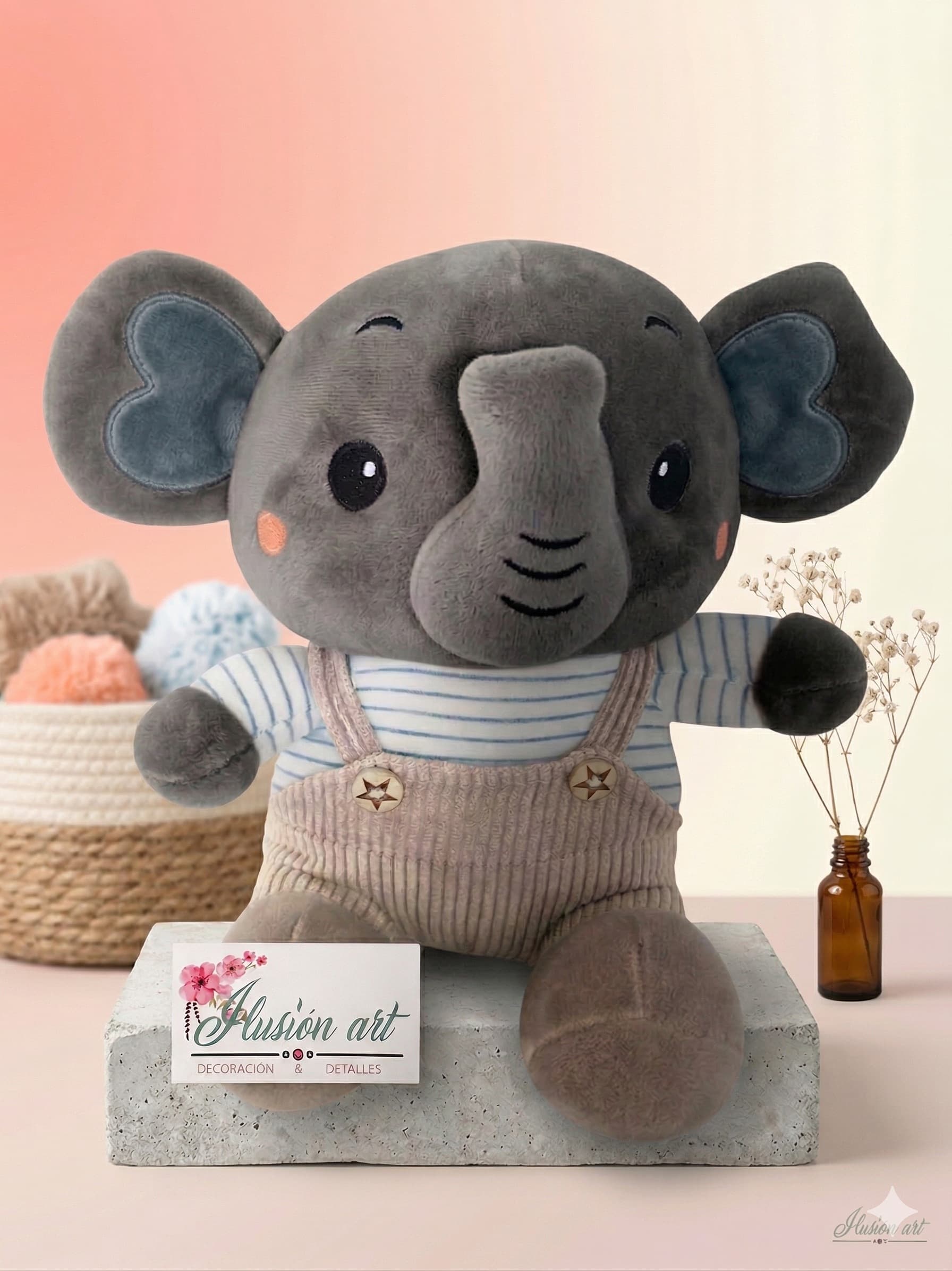 Elefante Con Vestimenta