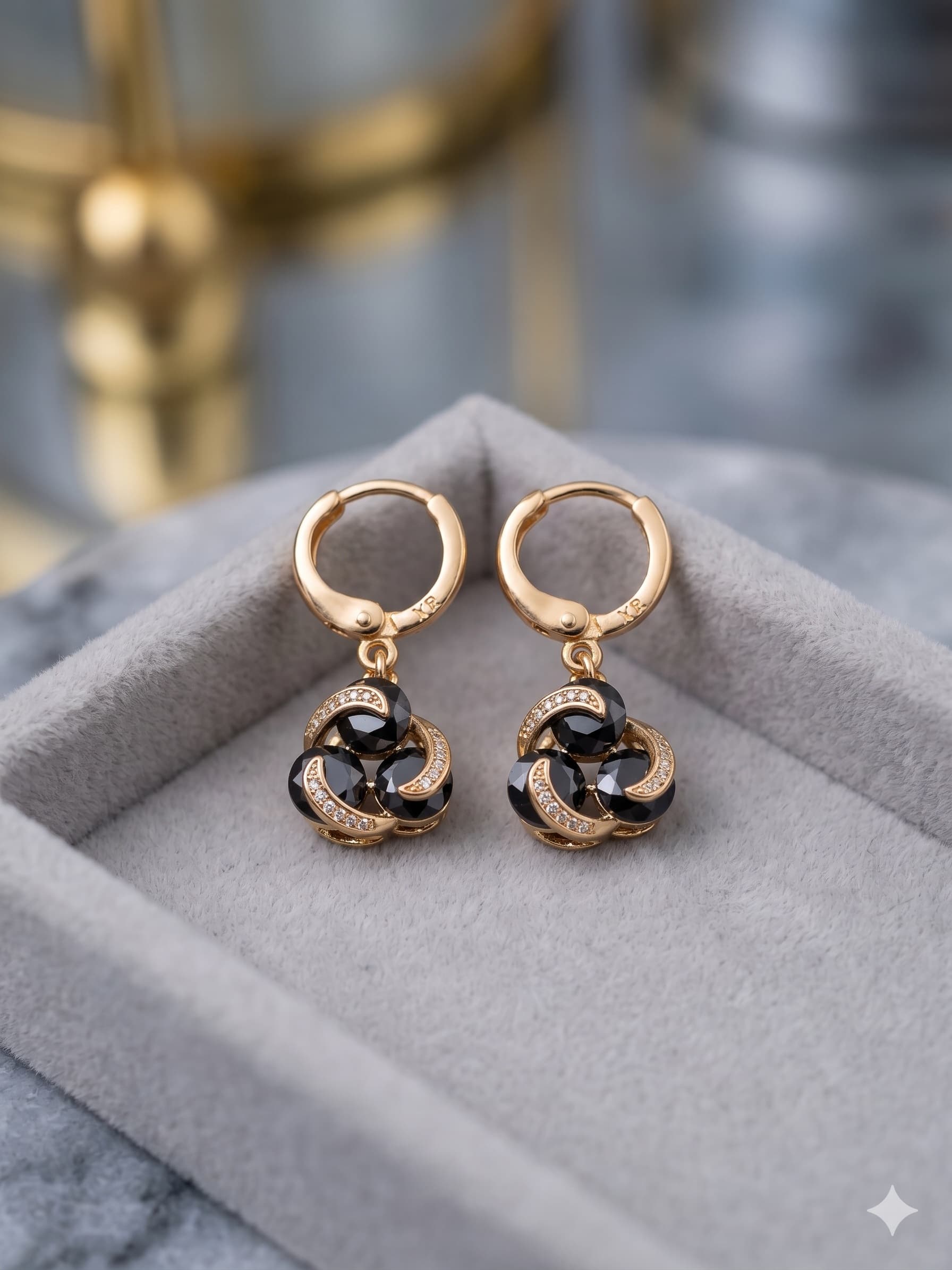 Arete Rosa Negro Y Argolla Trenza Dorada