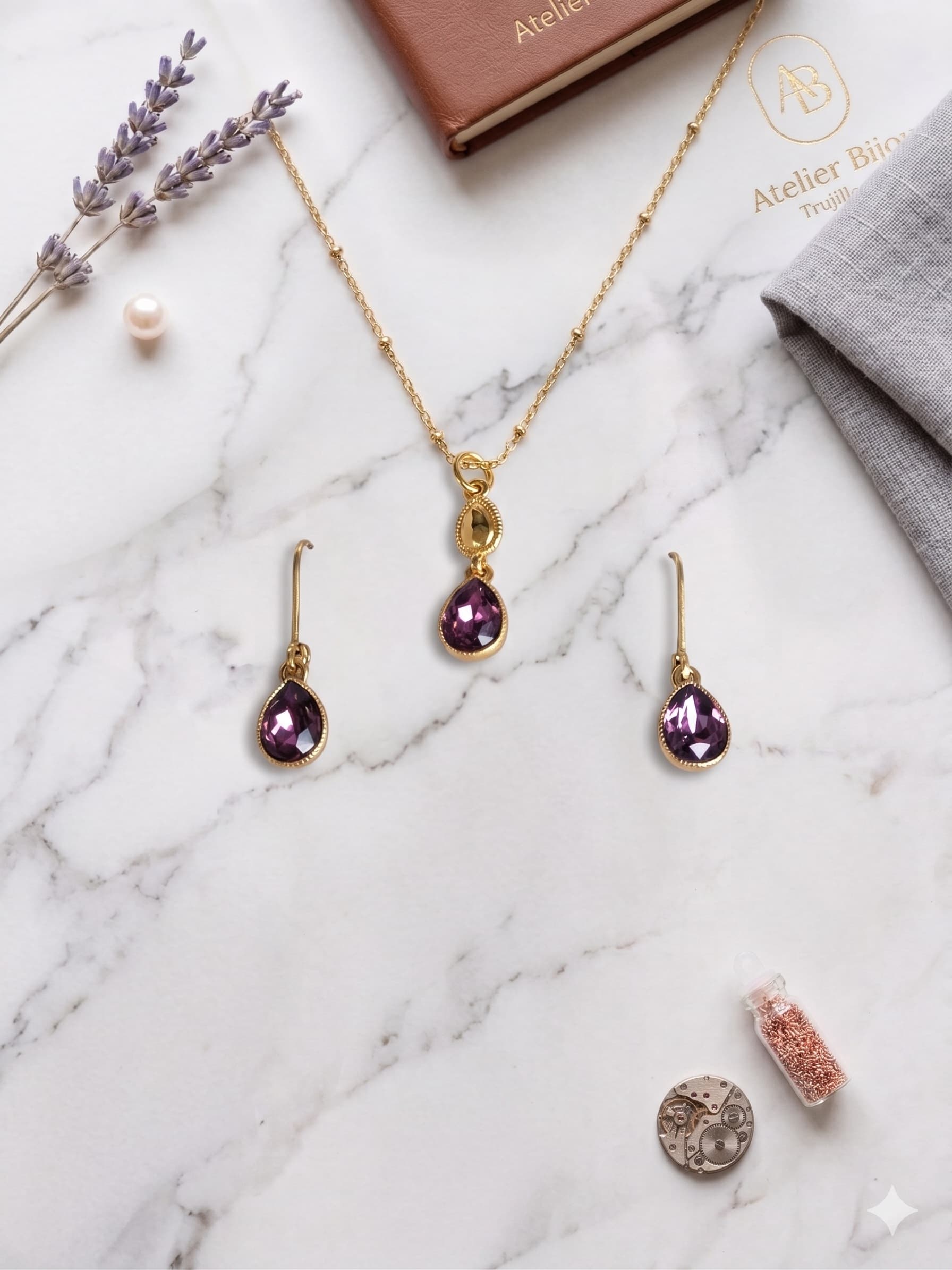 Juego De Collar Y Aretes Colgantes